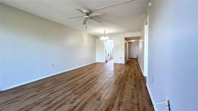 505 30TH AVENUE W E406, Bradenton, FL 34205