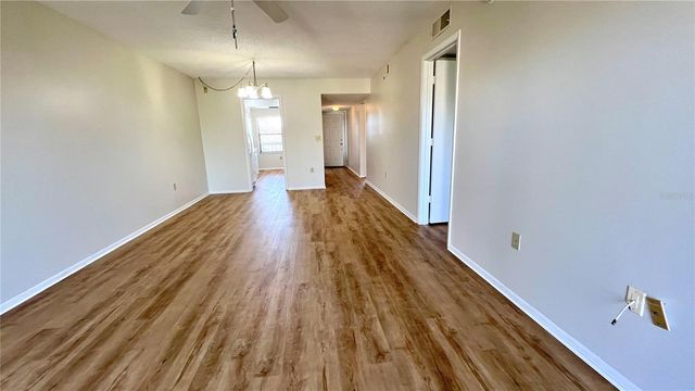 505 30TH AVENUE W E406, Bradenton, FL 34205