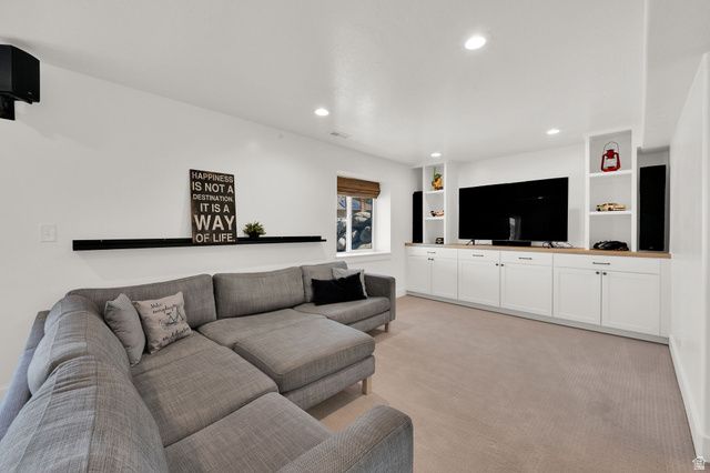 7112 N GOLDEN CT, Eagle Mountain, UT 84005