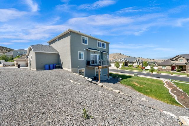 7112 N GOLDEN CT, Eagle Mountain, UT 84005