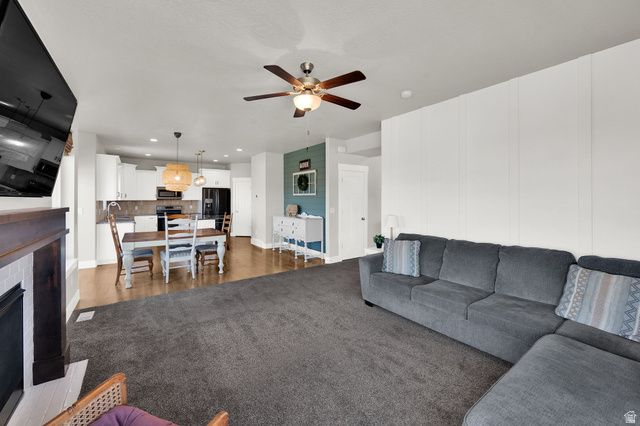 7112 N GOLDEN CT, Eagle Mountain, UT 84005