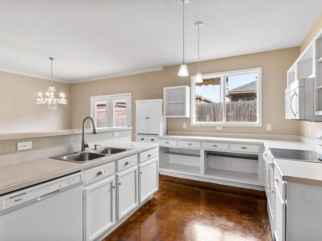 5000 Wild Oats Drive, Fort Worth, TX 76179