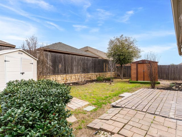 5000 Wild Oats Drive, Fort Worth, TX 76179