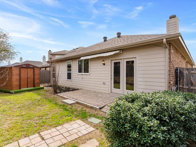 5000 Wild Oats Drive, Fort Worth, TX 76179