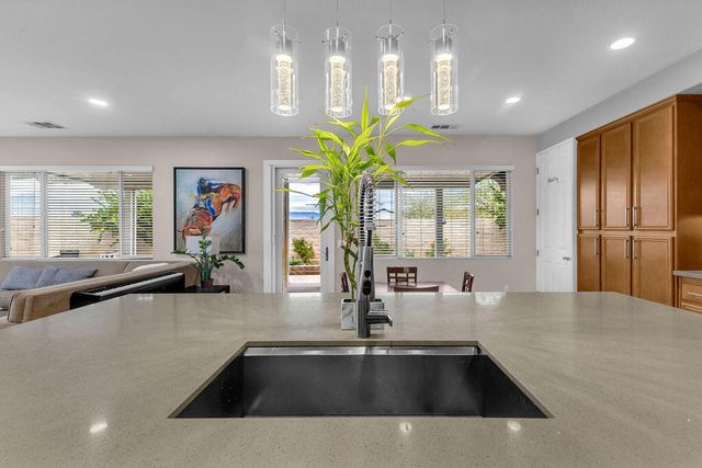 42795 Ponte Court, Indio, CA 92203