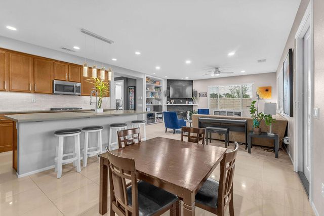 42795 Ponte Court, Indio, CA 92203