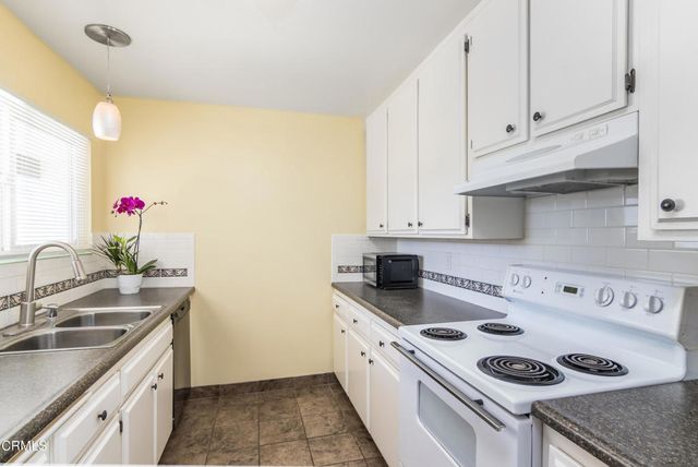 868 Cinnamon Lane 61, Duarte, CA 91010