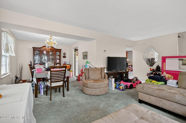 3 Timberline Drive, Howell, NJ 07731