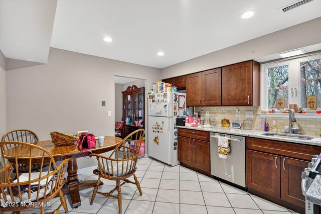 3 Timberline Drive, Howell, NJ 07731