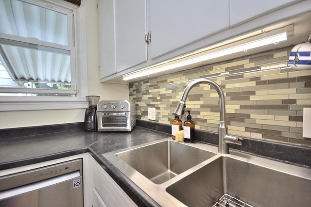 4909 W Galena STREET, Milwaukee, WI 53208