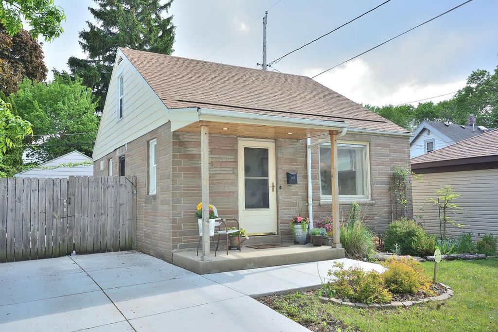 4909 W Galena STREET, Milwaukee, WI 53208