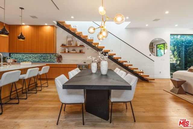 722 Marine Street, Santa Monica, CA 90405