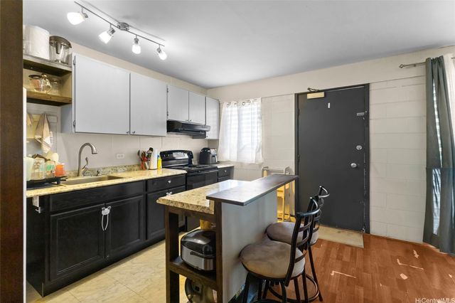 3230 Ala Ilima Street 402, Honolulu, HI 96818