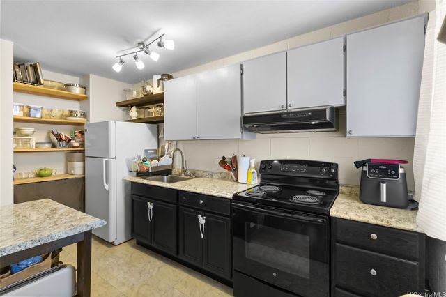 3230 Ala Ilima Street 402, Honolulu, HI 96818