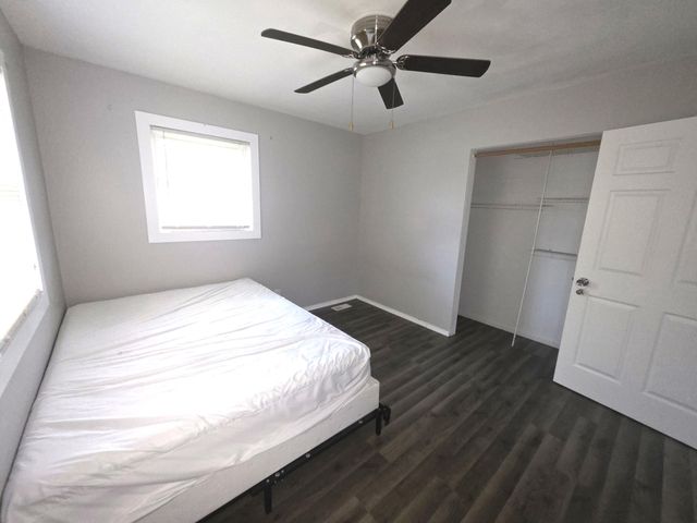 586 W River Road, Muskegon, MI 49445