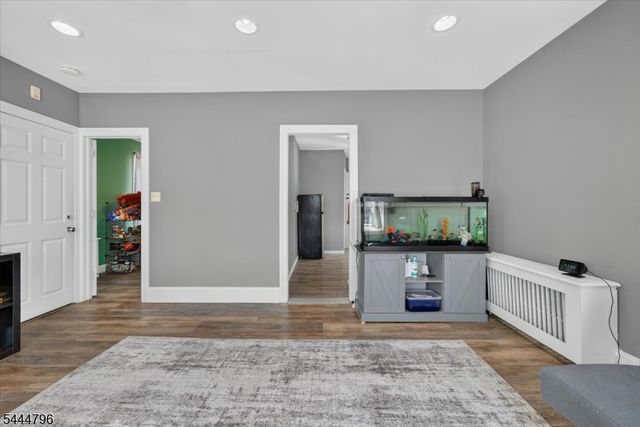 603 Lincoln Blvd, Middlesex Boro, NJ 08846