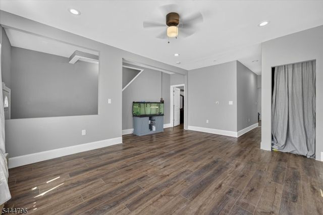 603 Lincoln Blvd, Middlesex Boro, NJ 08846