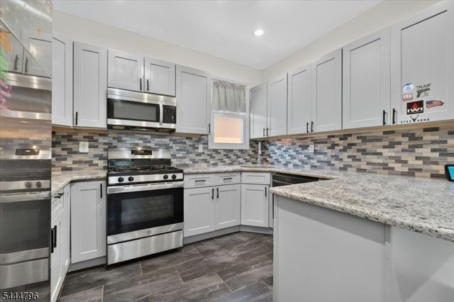 603 Lincoln Blvd, Middlesex Boro, NJ 08846