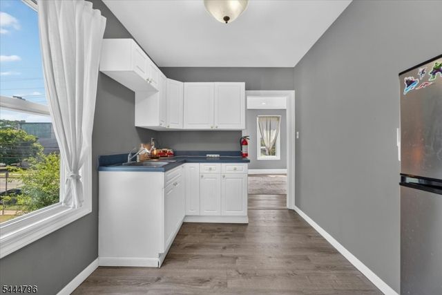 603 Lincoln Blvd, Middlesex Boro, NJ 08846