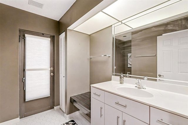 100 COLONY POINT DRIVE, Punta Gorda, FL 33950