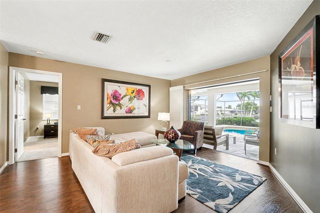 100 COLONY POINT DRIVE, Punta Gorda, FL 33950