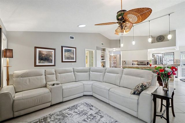 100 COLONY POINT DRIVE, Punta Gorda, FL 33950