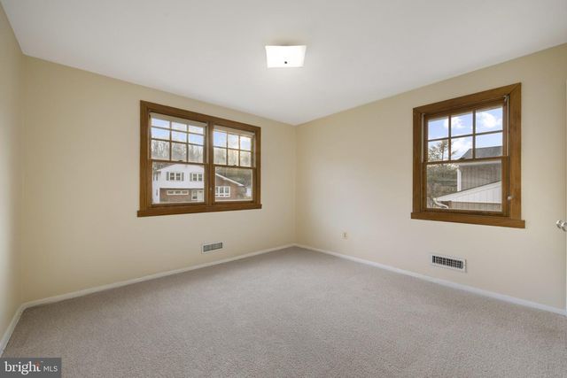 922 BEAVERBANK CIR, Towson, MD 21286