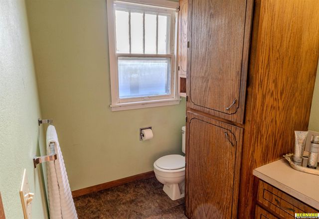 1715 4th Avenue, Nebraska City, NE 68410