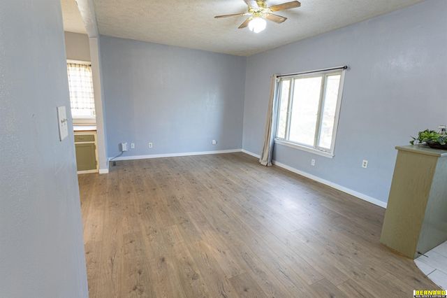 1715 4th Avenue, Nebraska City, NE 68410