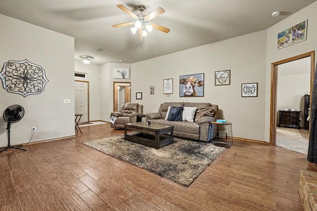 1800 Jordan Drive, Moore, OK 73160