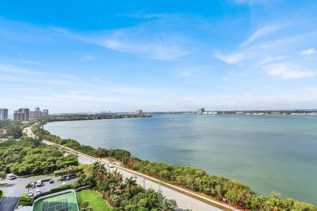 5380 N Ocean Drive 18a, Singer Island, FL 33404