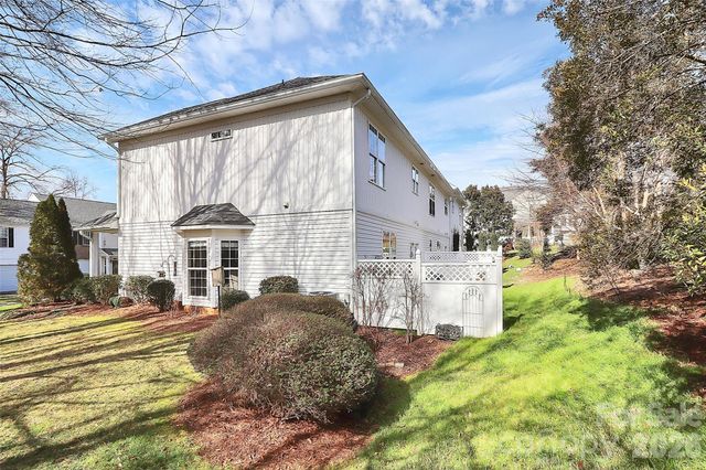 702 Torrey Pines Lane, Fort Mill, SC 29715