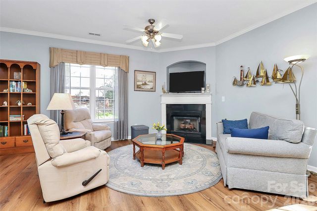 702 Torrey Pines Lane, Fort Mill, SC 29715