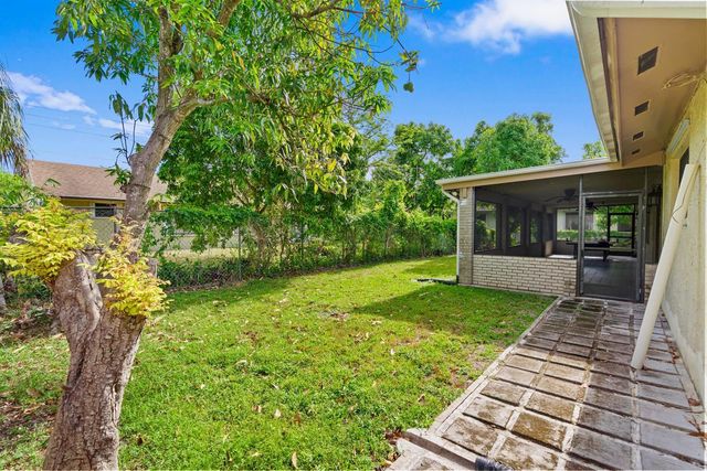 9315 SW 170th Lane, Palmetto Bay, FL 33157