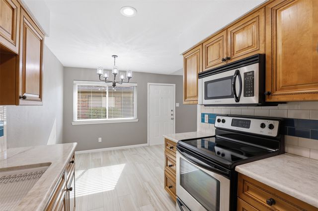 5743 Cedar Creek Drive, Benbrook, TX 76109