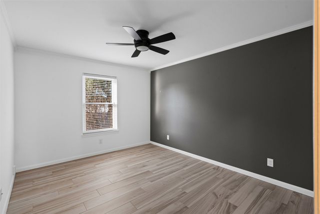 5743 Cedar Creek Drive, Benbrook, TX 76109