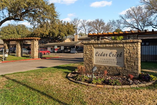 5743 Cedar Creek Drive, Benbrook, TX 76109