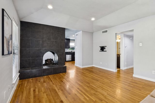 5806 Birchbrook Drive 210, Dallas, TX 75206