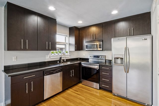 5806 Birchbrook Drive 210, Dallas, TX 75206