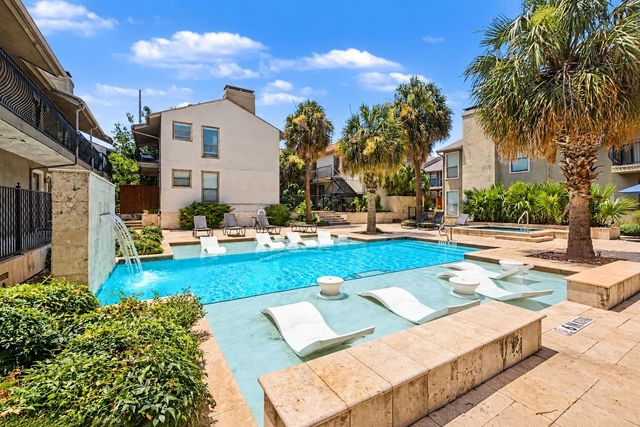 5806 Birchbrook Drive 210, Dallas, TX 75206