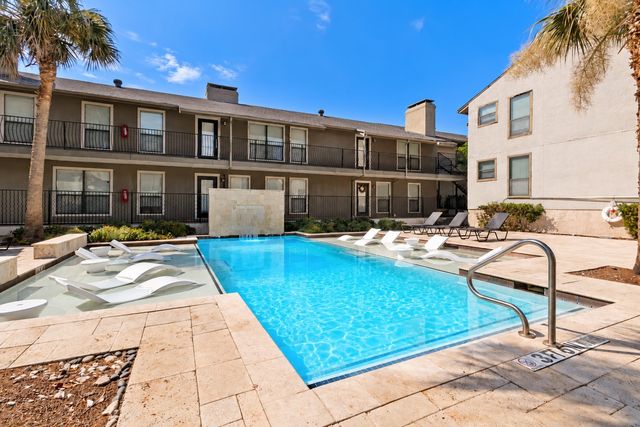5806 Birchbrook Drive 210, Dallas, TX 75206