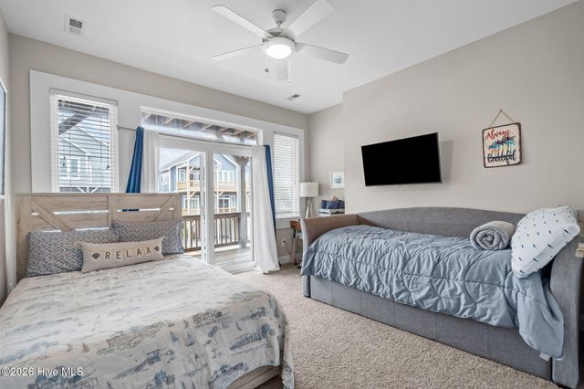 308 Oceanaire Lane, Holly Ridge, NC 28445