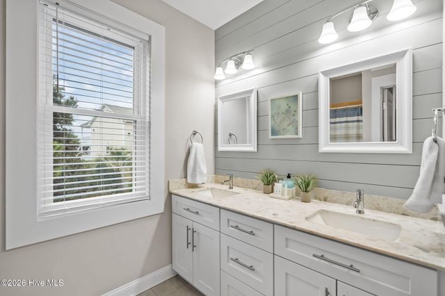 308 Oceanaire Lane, Holly Ridge, NC 28445