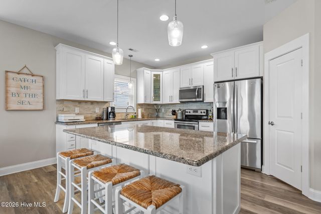 308 Oceanaire Lane, Holly Ridge, NC 28445