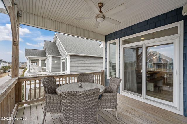 308 Oceanaire Lane, Holly Ridge, NC 28445