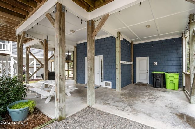 308 Oceanaire Lane, Holly Ridge, NC 28445