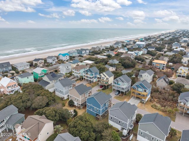 308 Oceanaire Lane, Holly Ridge, NC 28445