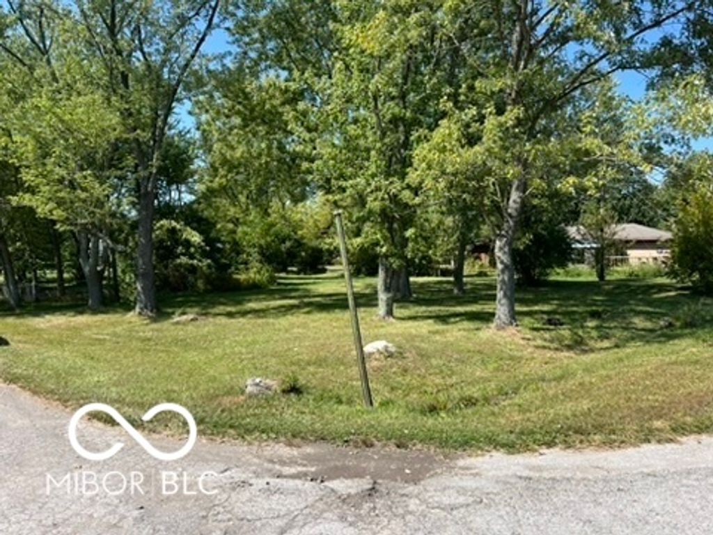 2702 W 78th Street, Indianapolis, IN 46268