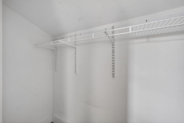 2804 Elliott Dr, Old Hickory, TN 37138