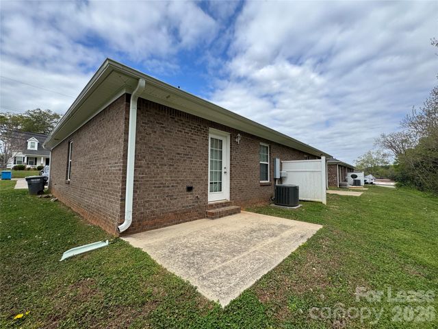 1105 Cason Street B, Belmont, NC 28012